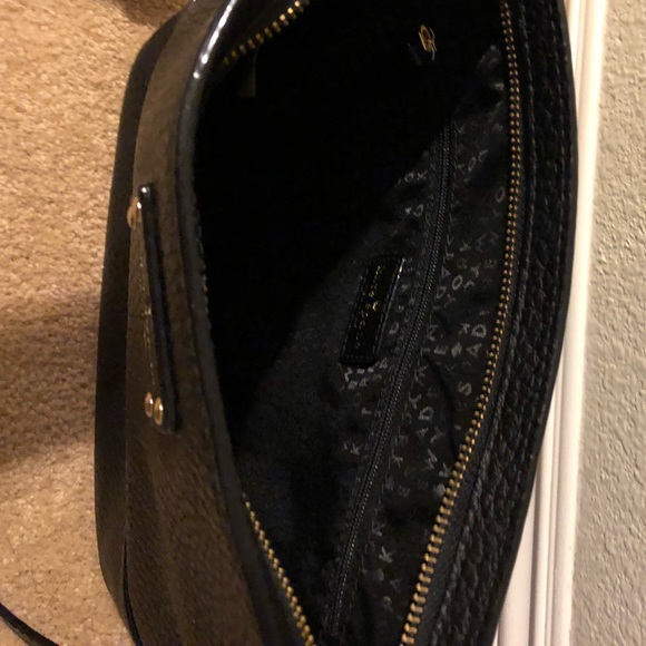 Kate Spade Crossbody - Picture 3 of 4